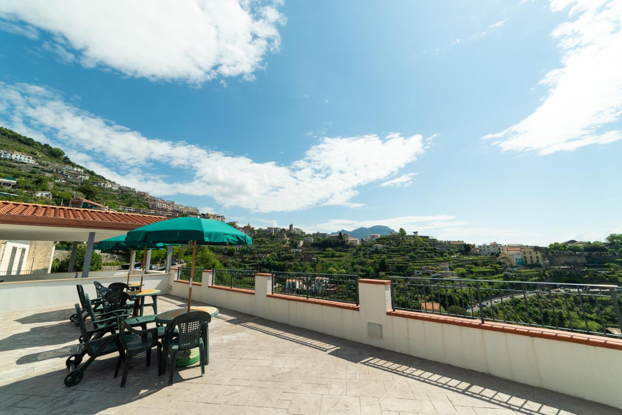סקאלה Suites In The Amalfi Coast - Guesthouse With Terrace Near Amalfi - Breathtaking View Of Ravello מראה חיצוני תמונה